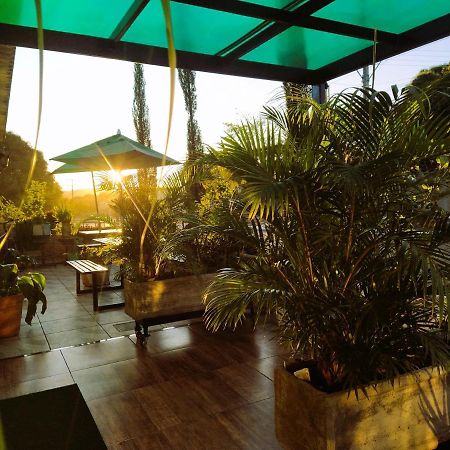 Hotel Recanto Verde Teresina de Goias Екстериор снимка