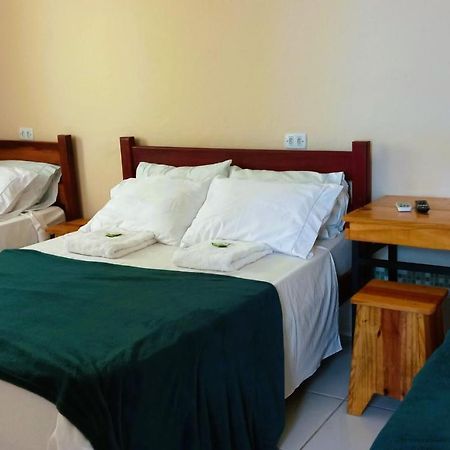 Hotel Recanto Verde Teresina de Goias Екстериор снимка